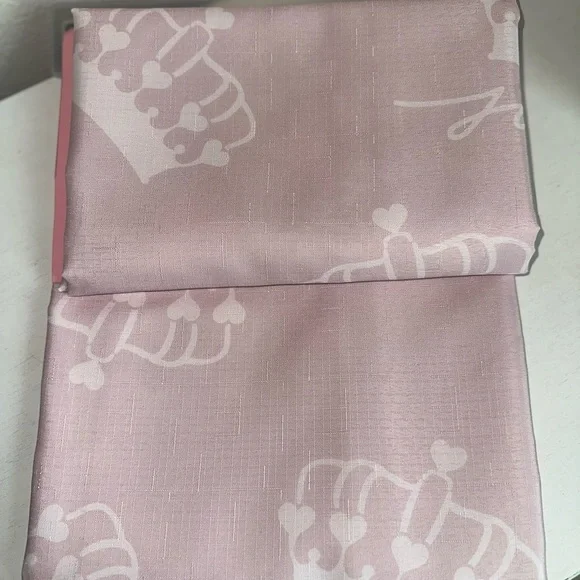 Juicy Couture Shower Curtain - Picture 3 of 3